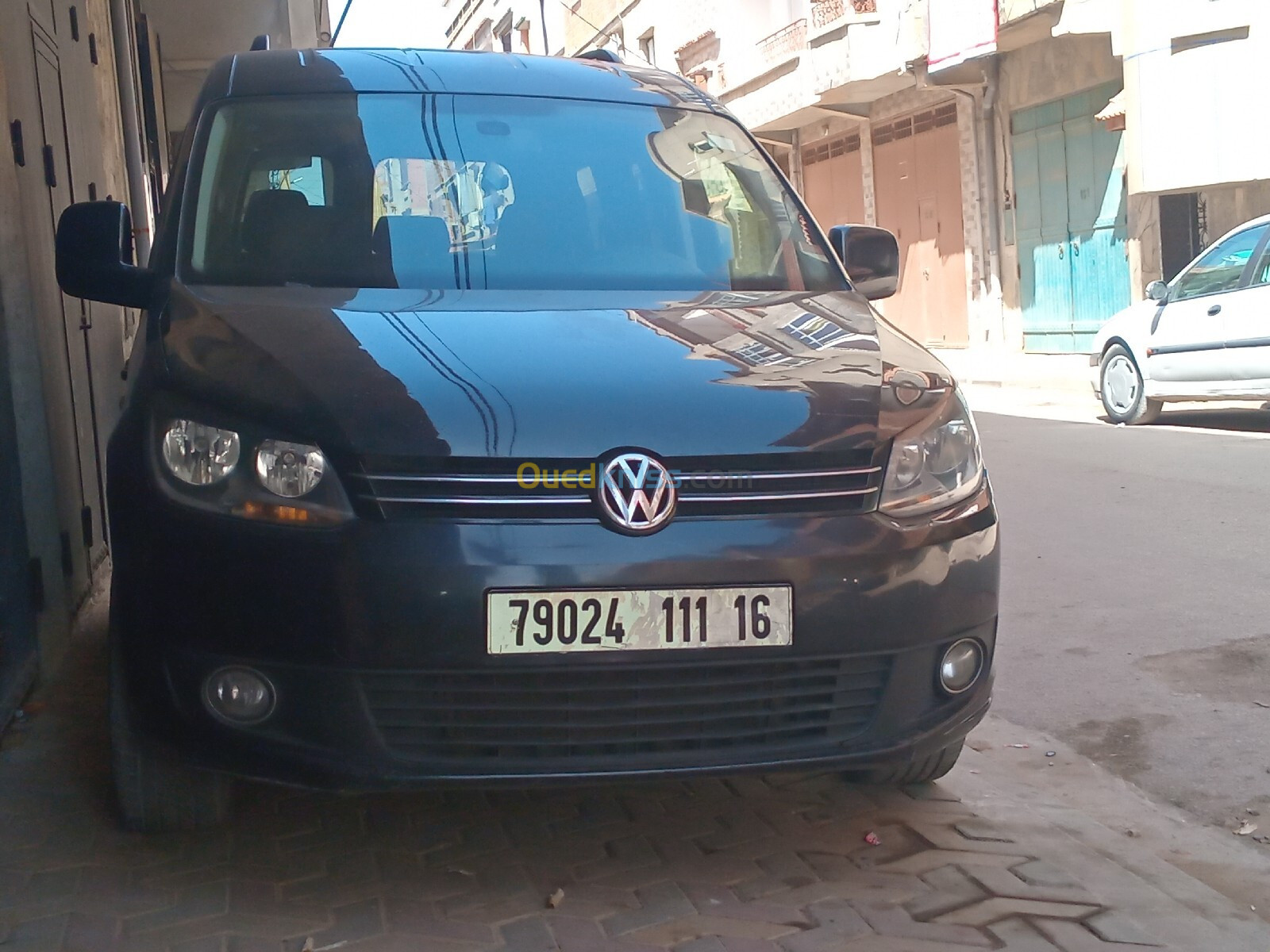 Volkswagen Caddy 2011 