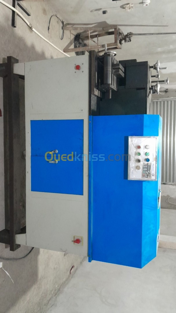  طابعة الحديدMachine sculpture fer ( rolling embossing machine) gravure