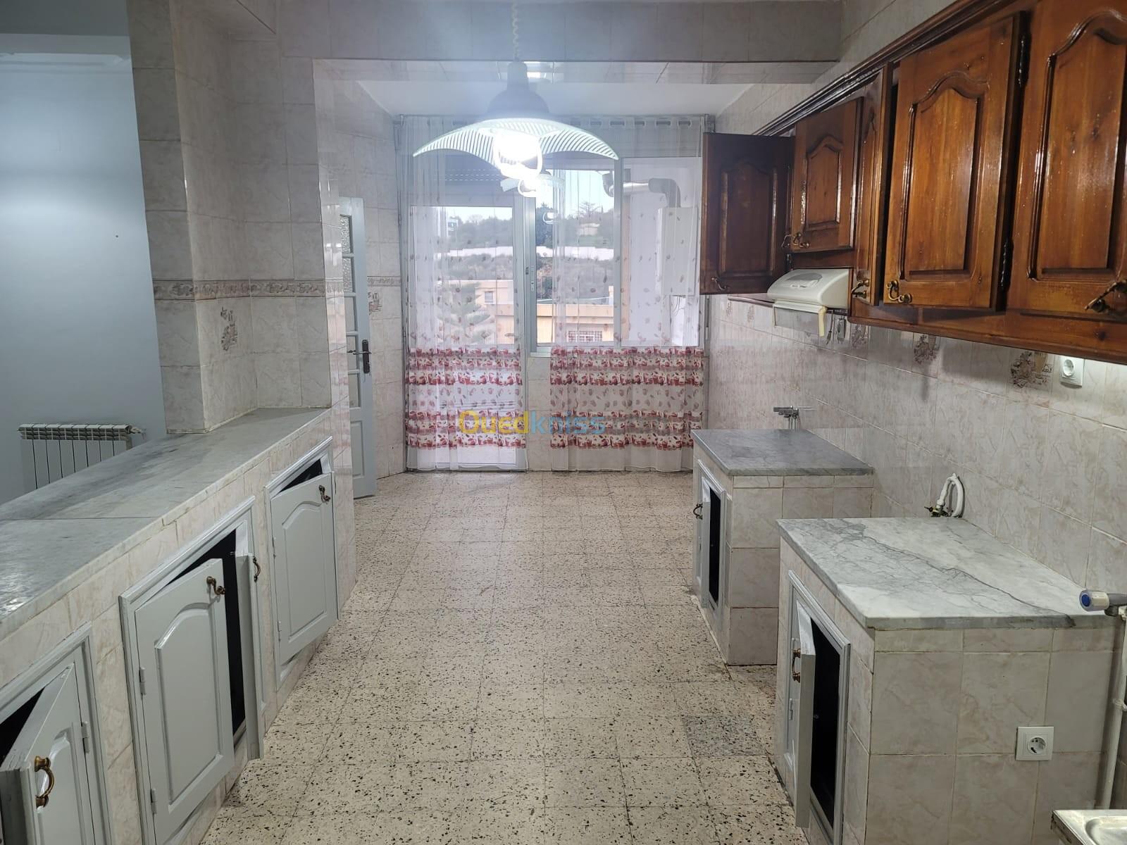 Location Appartement F5 Alger Hydra