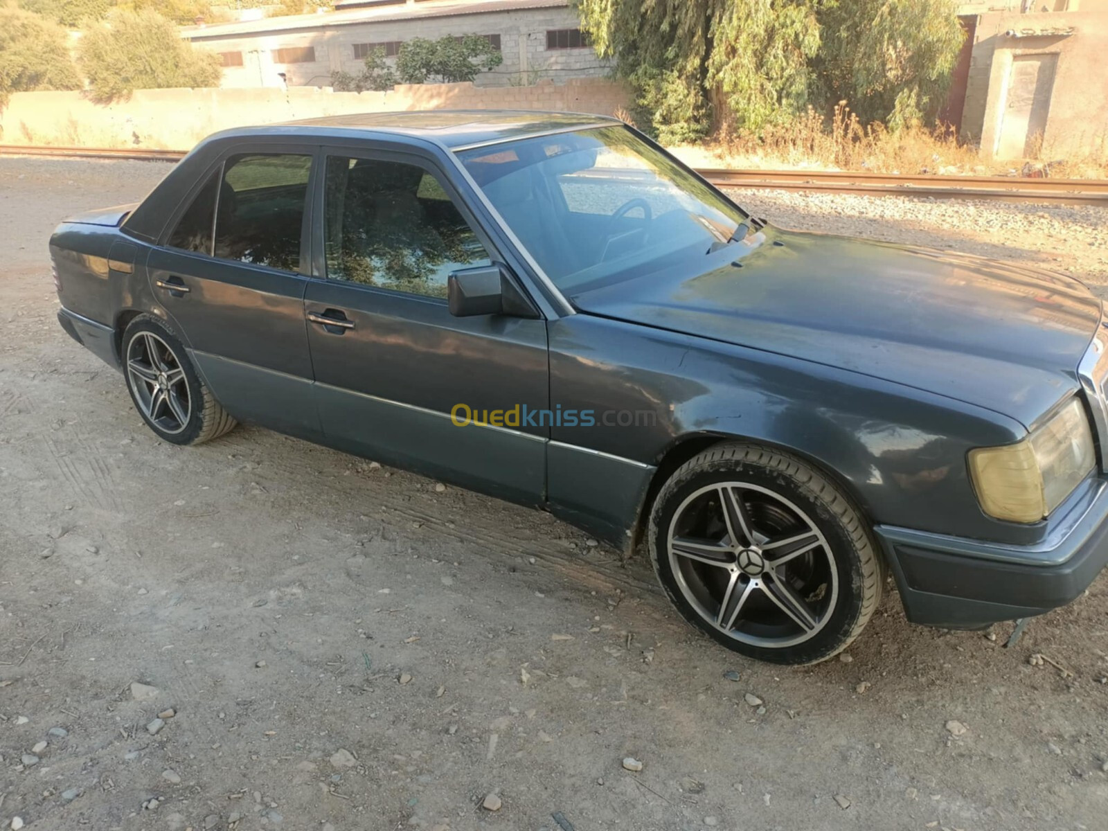 Mercedes Classe C 1988 124