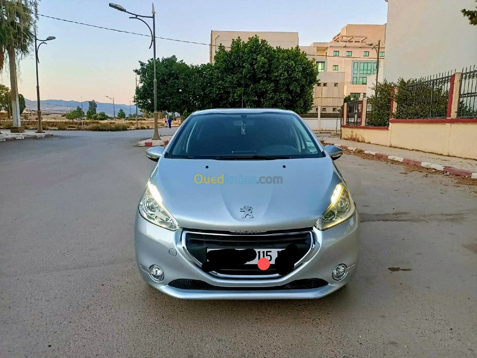 Peugeot 208 2015 208