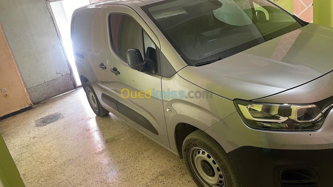 Fiat Doublo 2023 