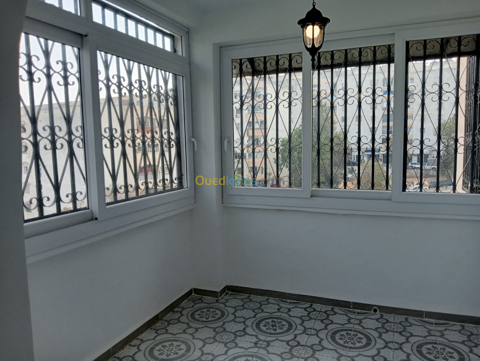 Location Appartement F4 Alger Bir mourad rais