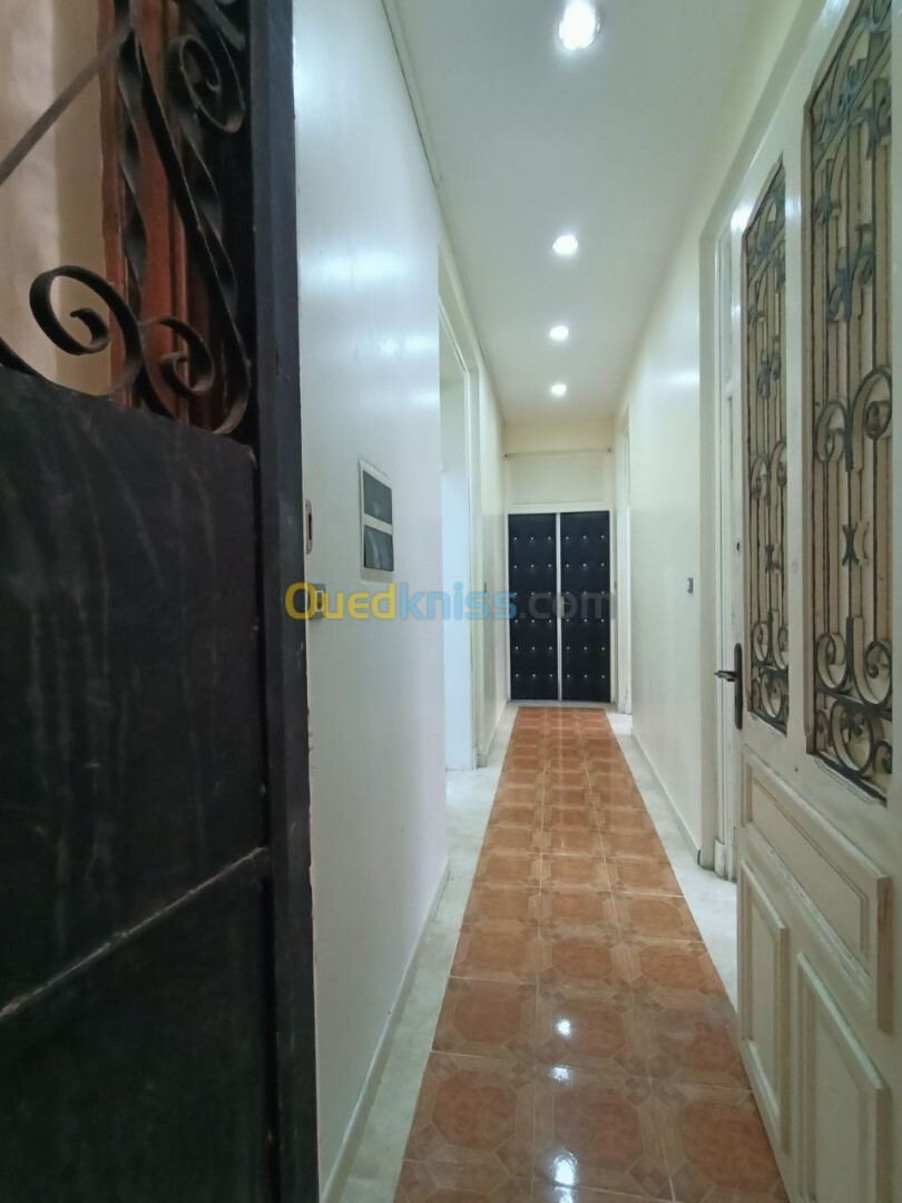 Location Appartement F5 Oran Oran