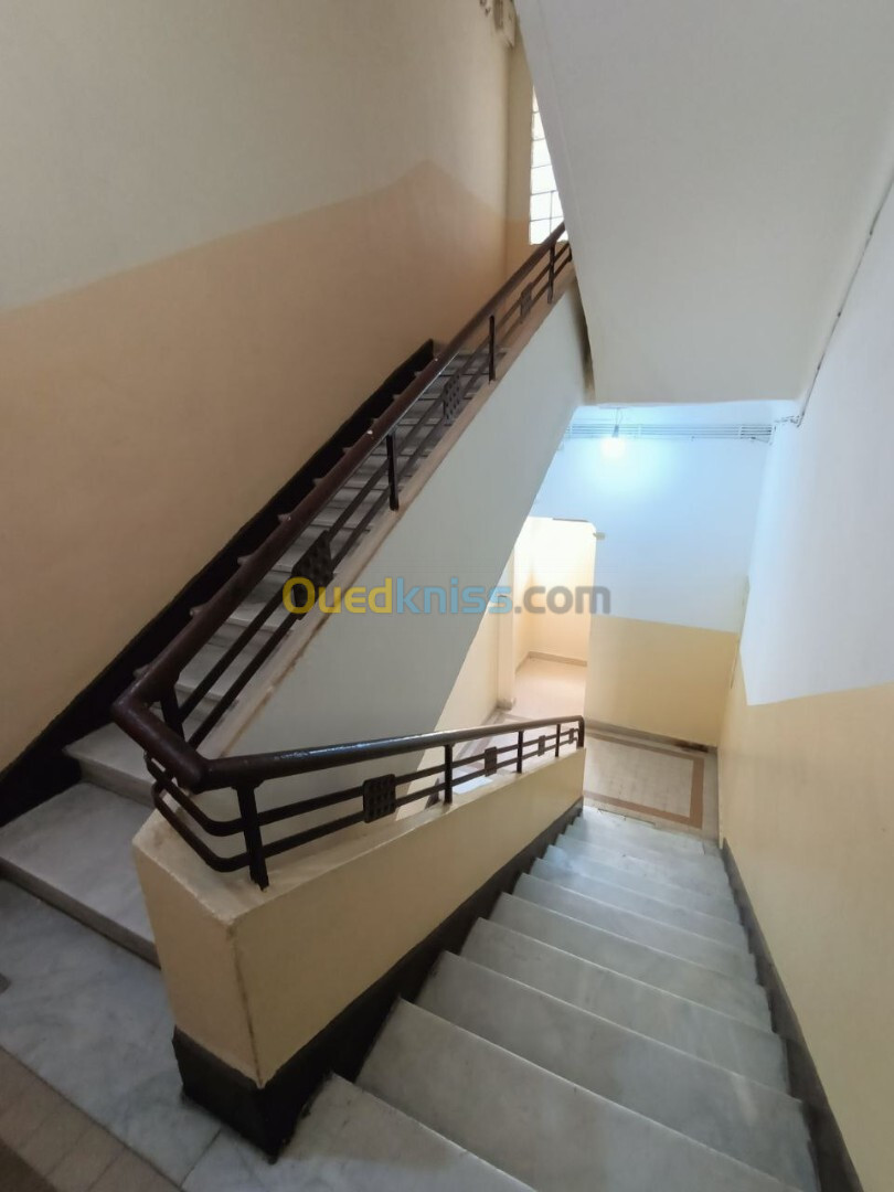 Location Appartement F3 Oran Oran