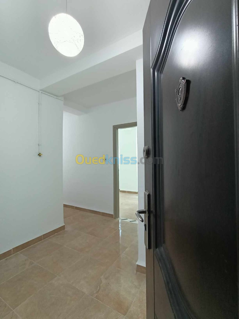 Location Appartement F5 Oran Bir el djir