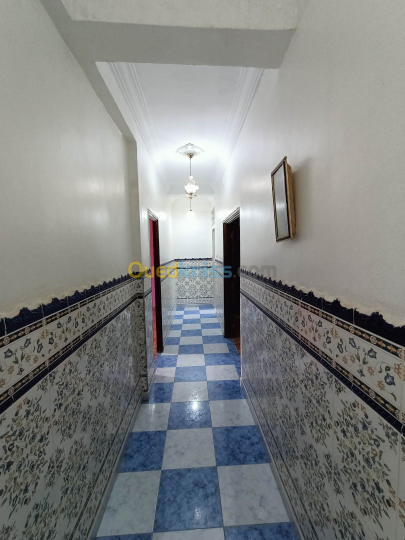 Rent Villa floor F6 Oran Oran