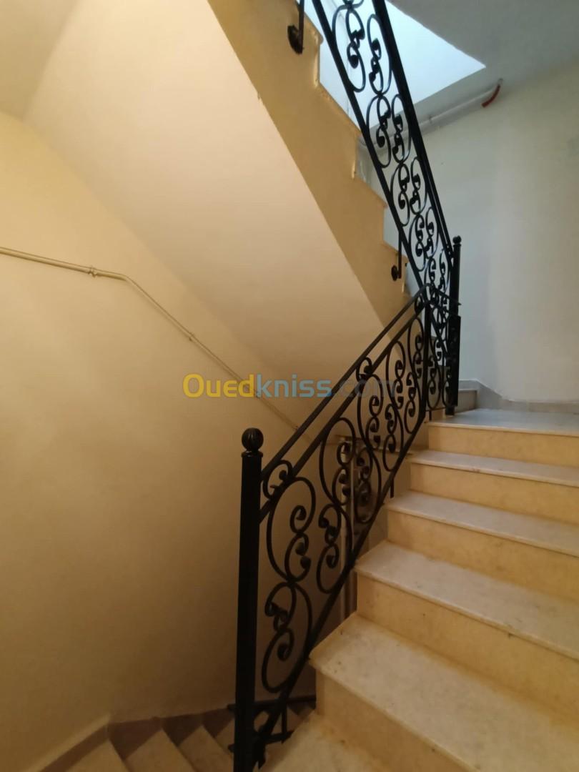 Location Appartement F6 Oran Bir el djir