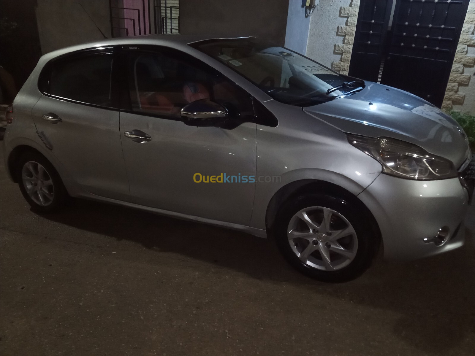 Peugeot 208 2015 Access