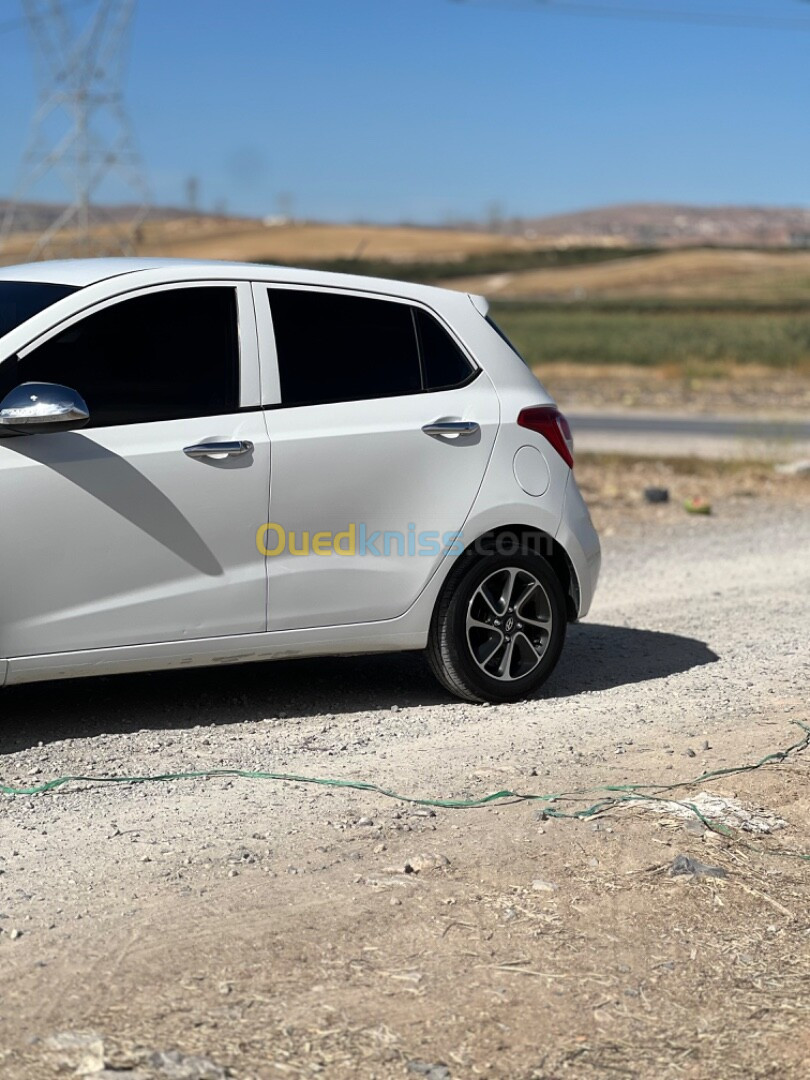 Hyundai Grand i10 2017 Grand i10