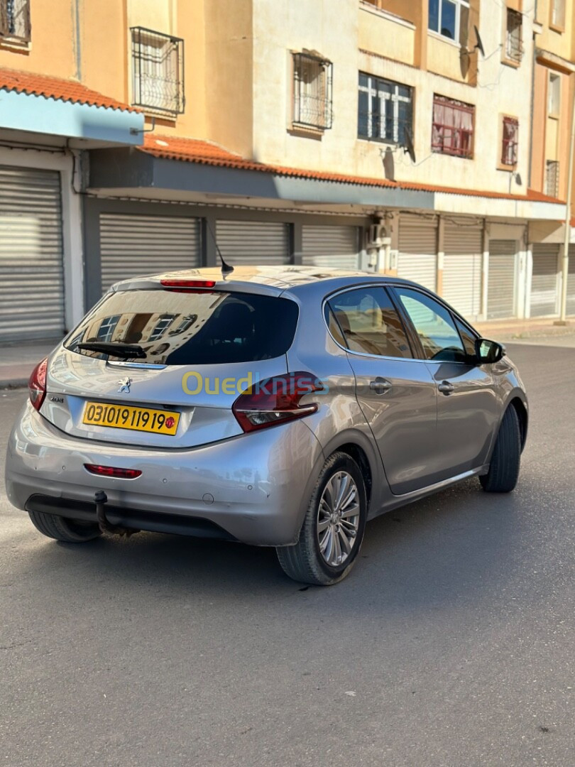 Peugeot 208 2019 Allure Facelift