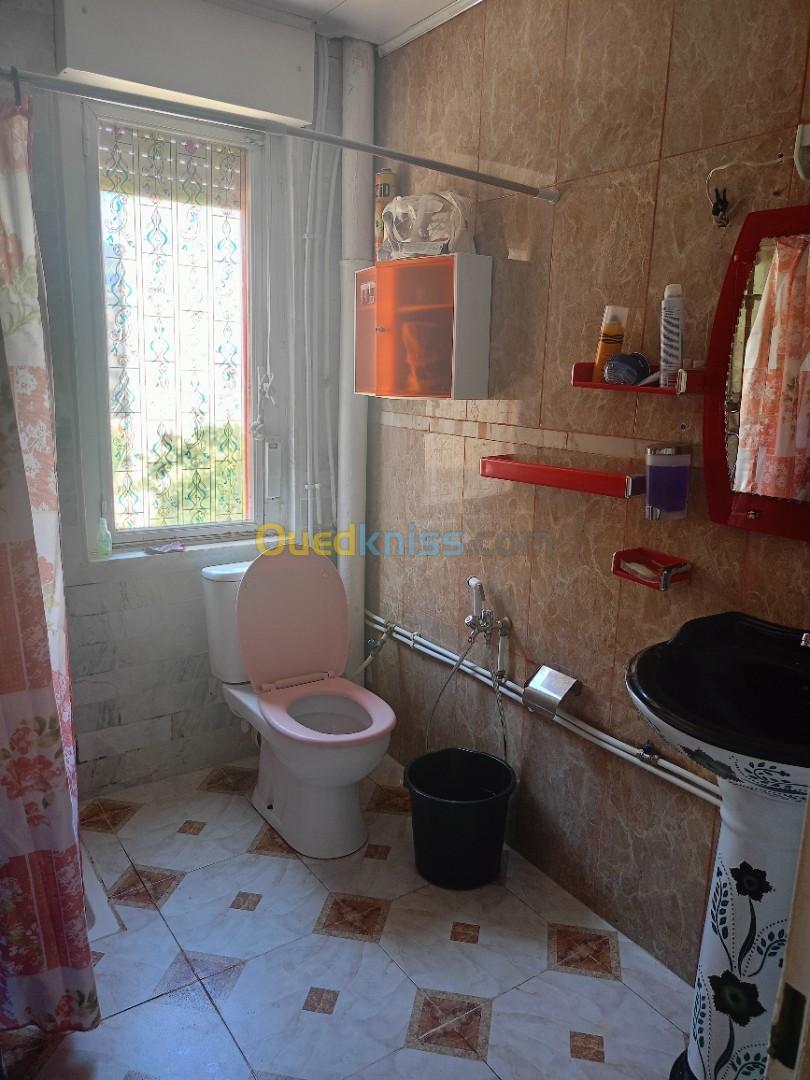 Location vacances Appartement F2 Skikda Collo