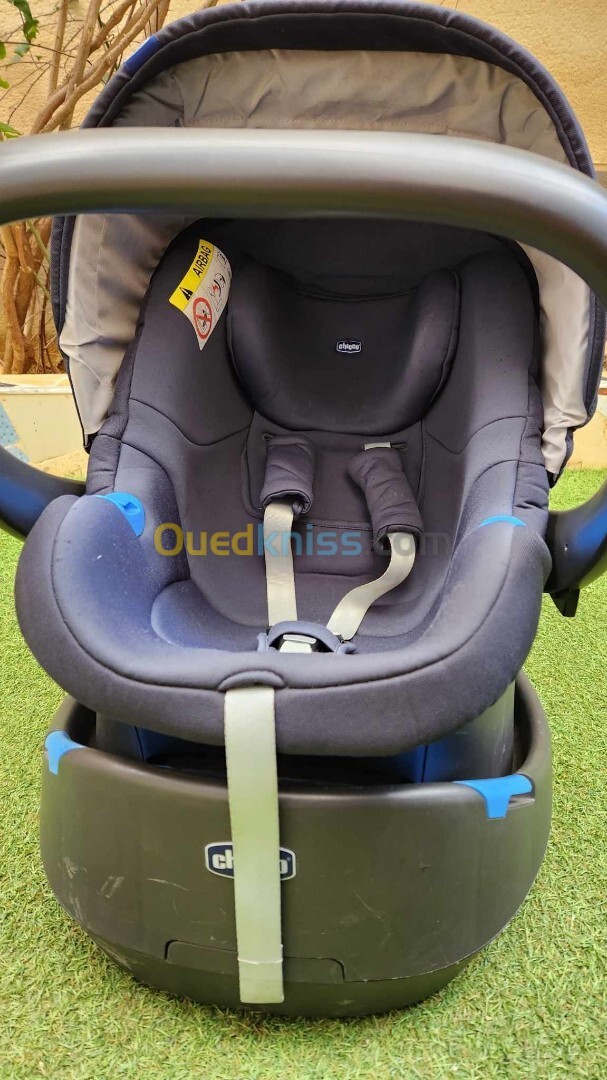 Siège bébé auto