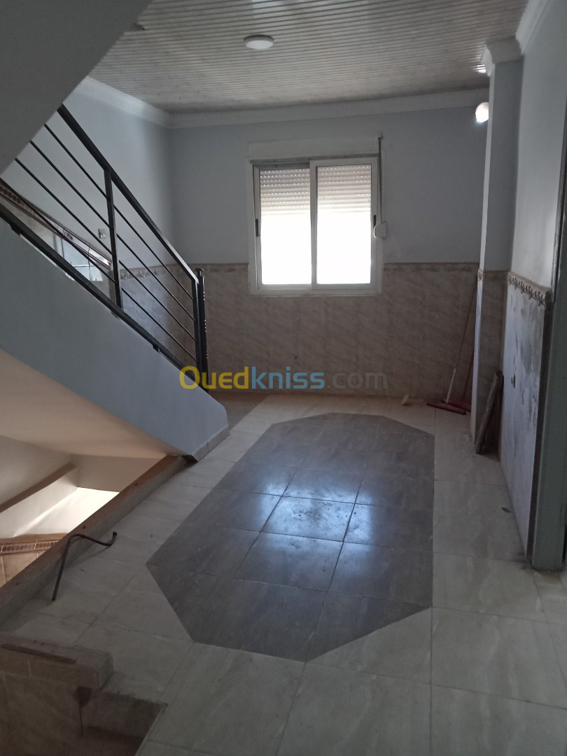 Location Duplex F6 Tiaret Tiaret