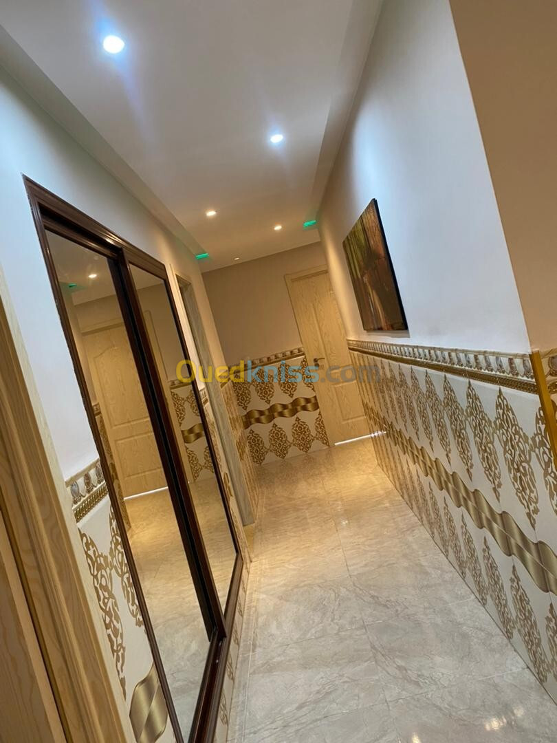 Vente Appartement F5 Alger Bordj el kiffan