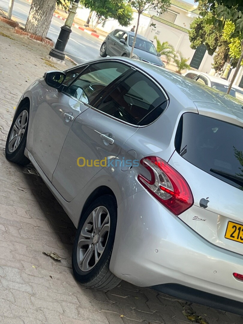 Peugeot 208 2013 Allure