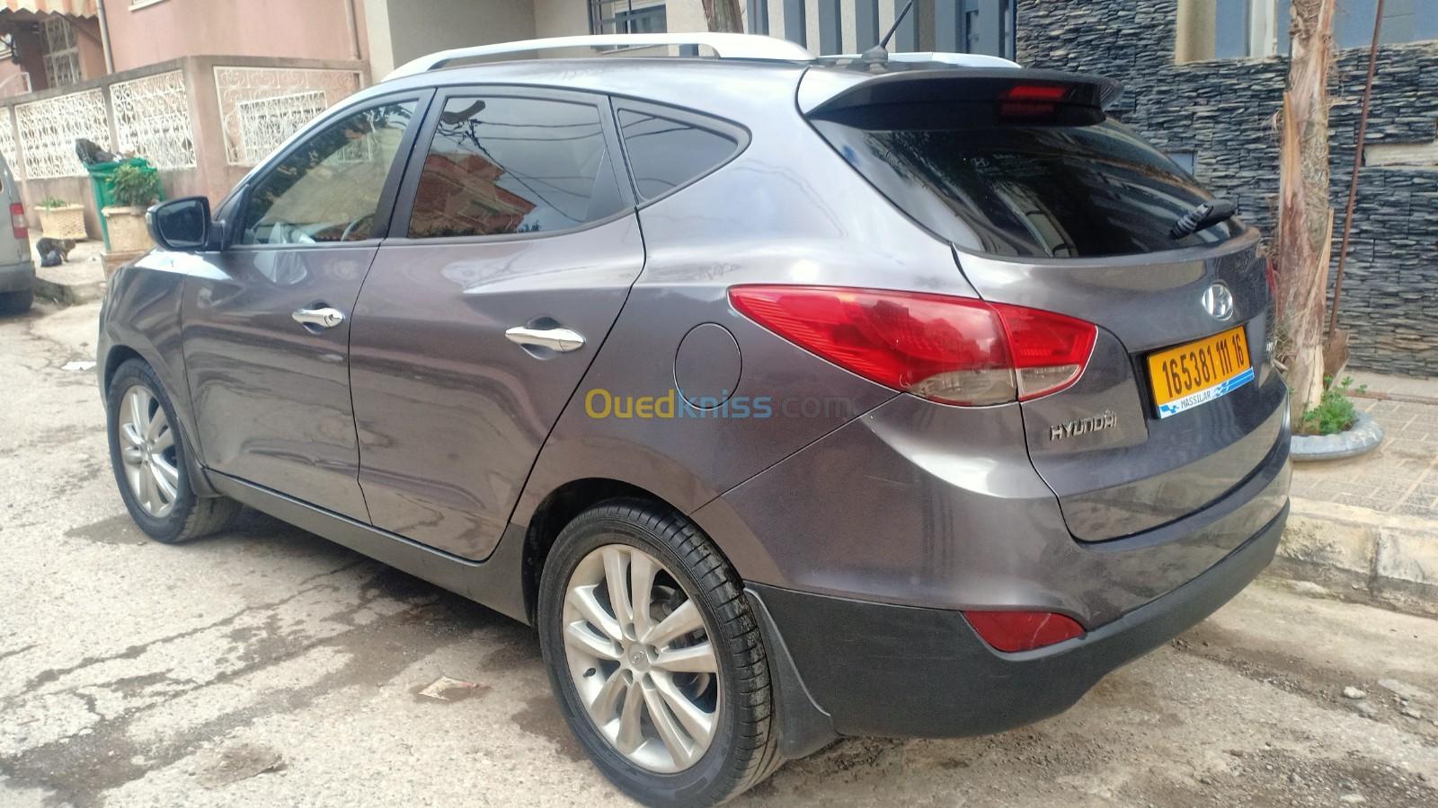 Hyundai Tucson 2011 Style