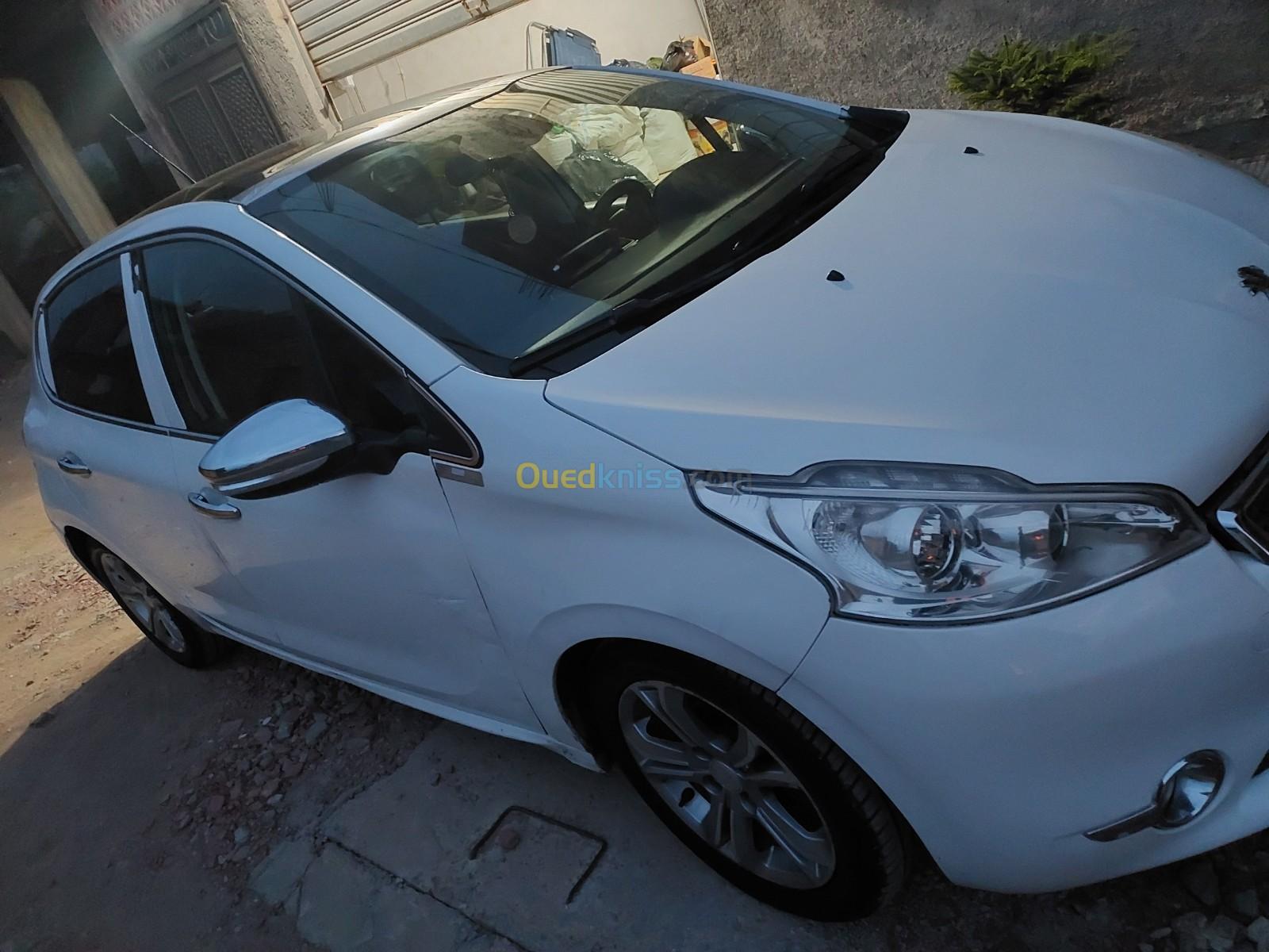 Peugeot 208 2013 Allure