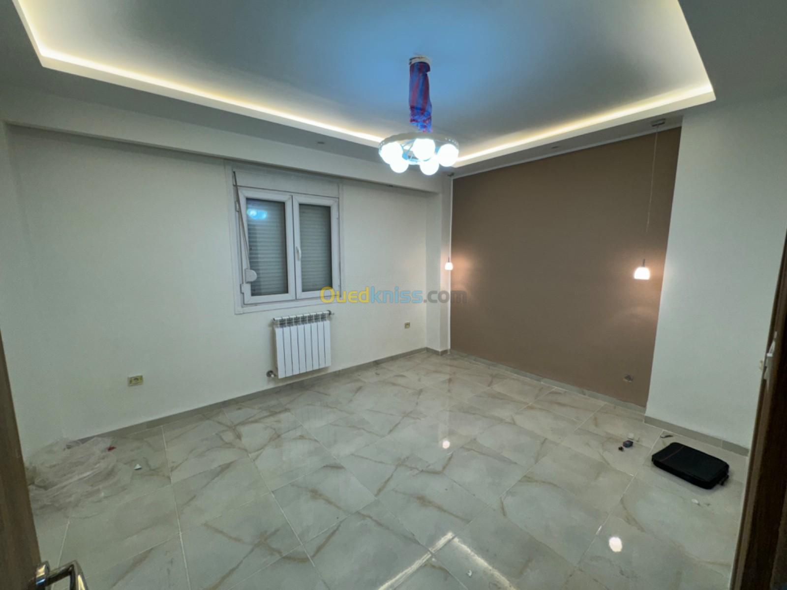 Location Appartement F4 Batna Batna