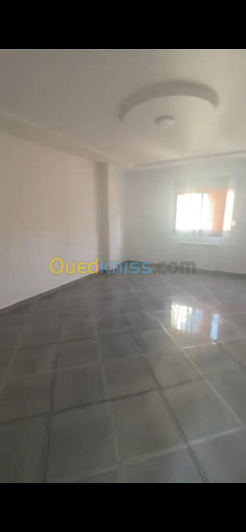 Location Appartement F3 Alger Bordj el kiffan