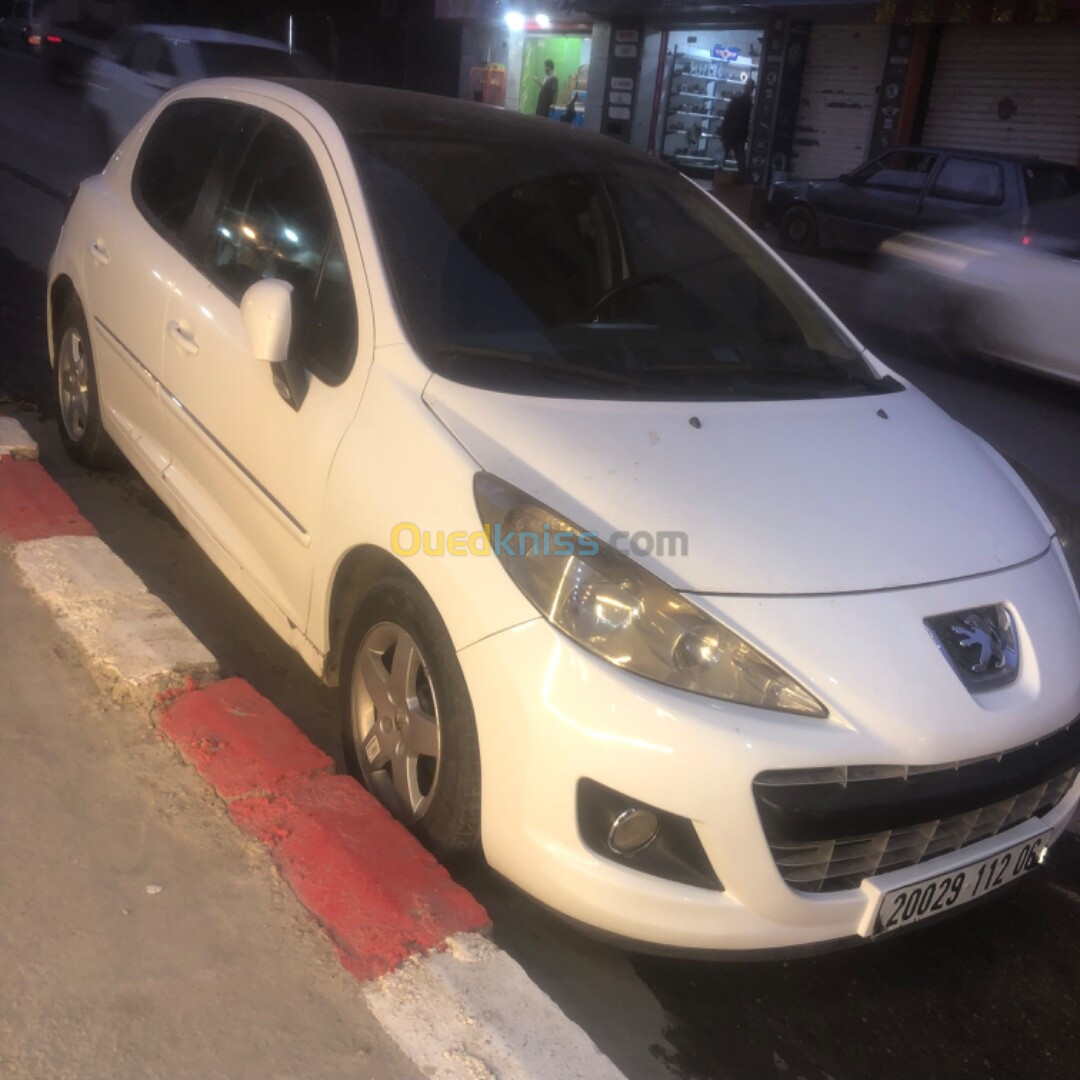 Peugeot 207 2012 