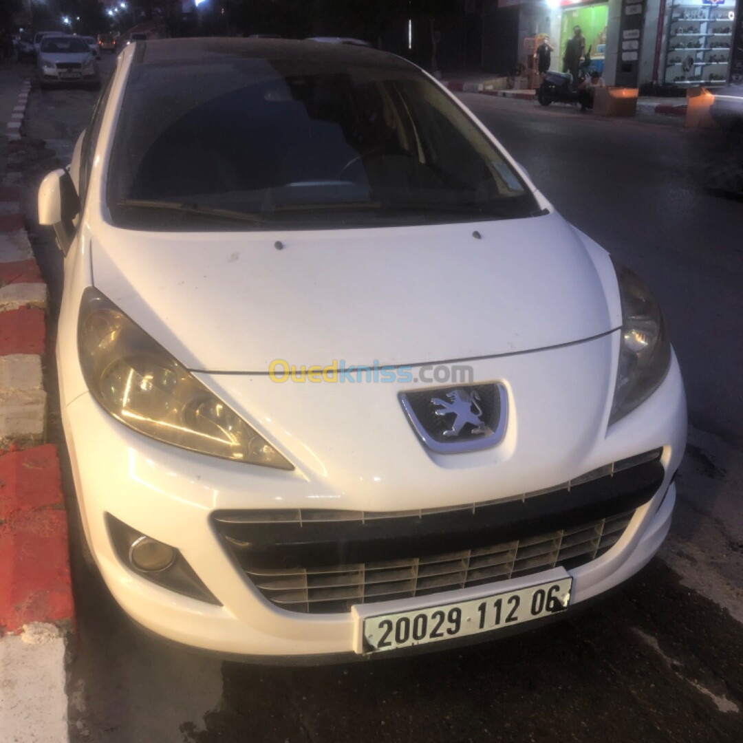 Peugeot 207 2012 