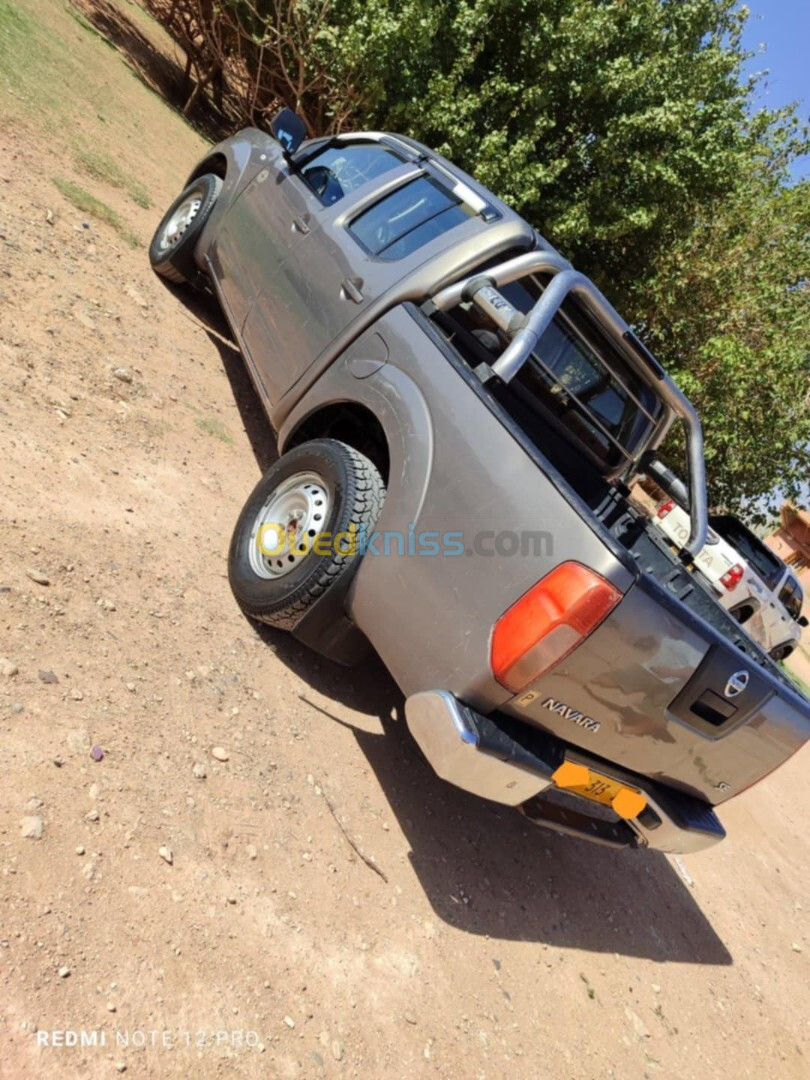 Nissan Navara 2013 Elegance 4x4