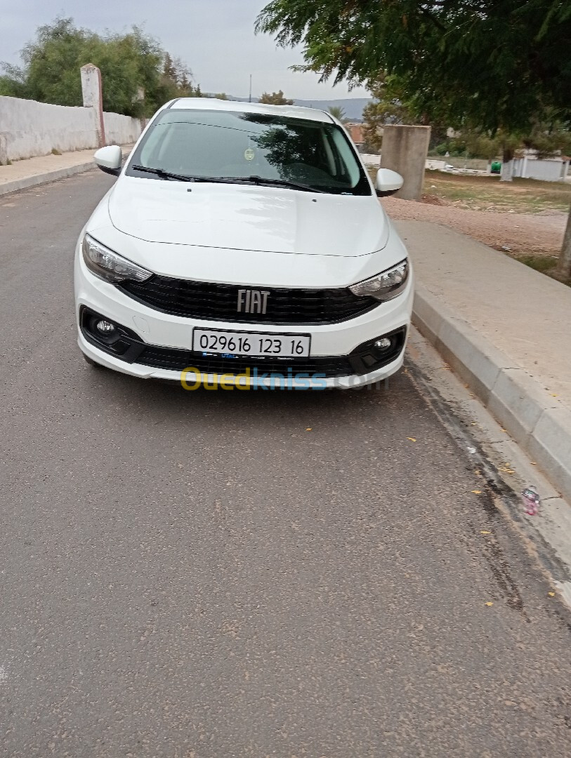 Fiat Tipo 2023 