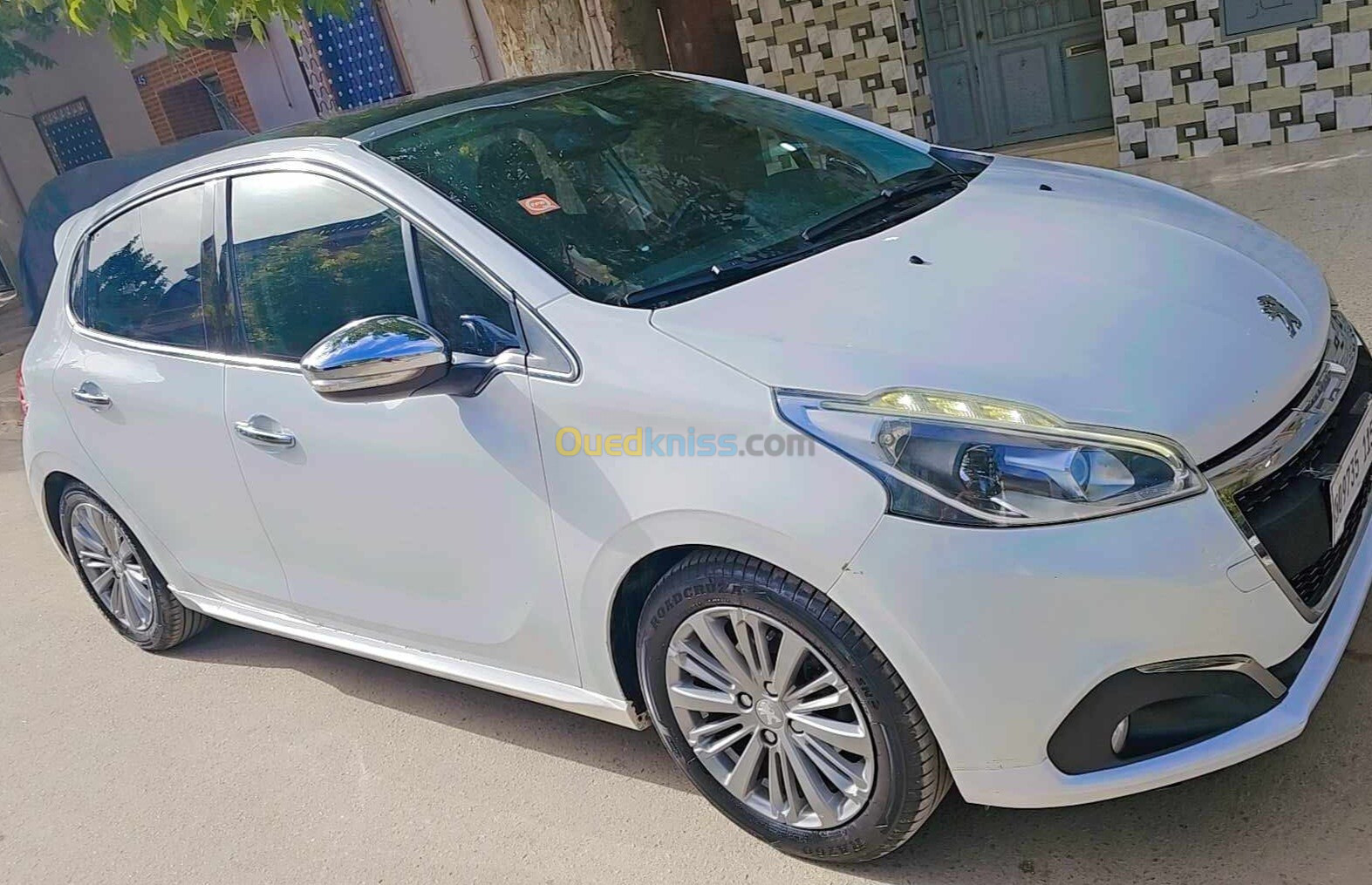 Peugeot 208 2015 Facelift