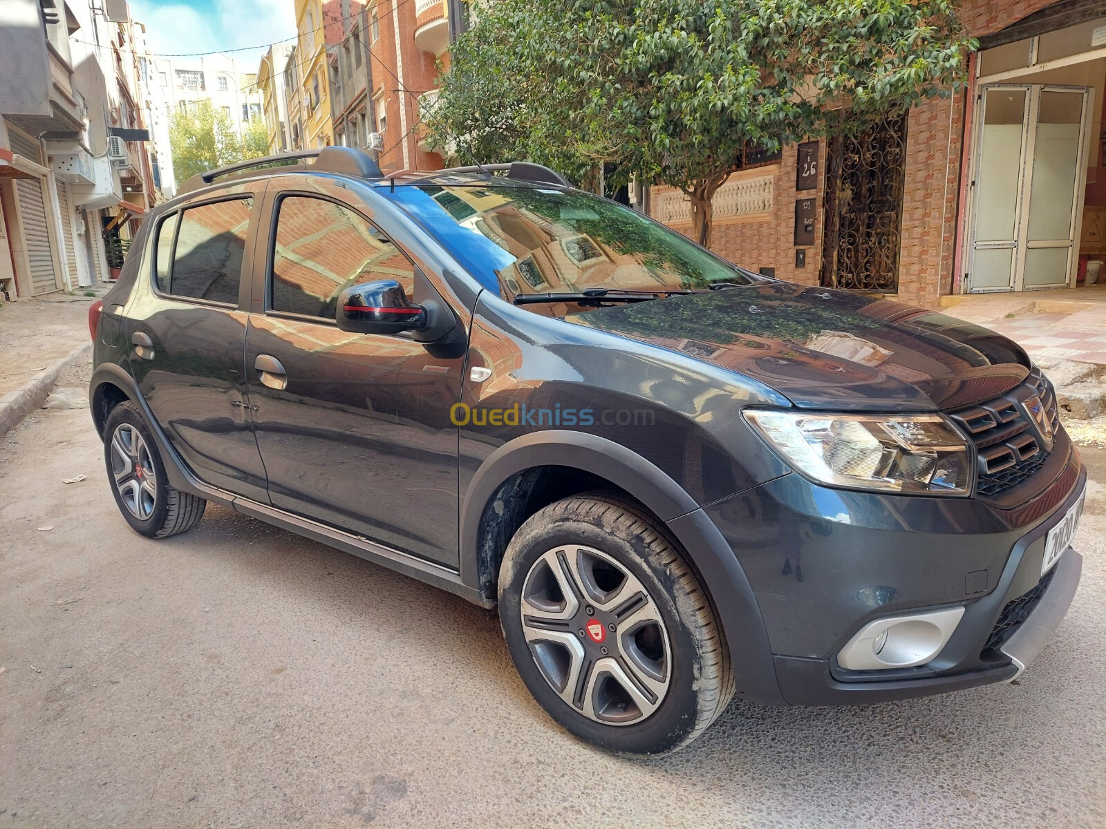 Dacia Sandero 2019 T_chrod