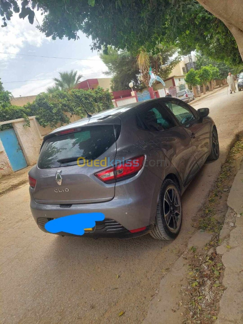 Renault Clio 4 2015 Limited