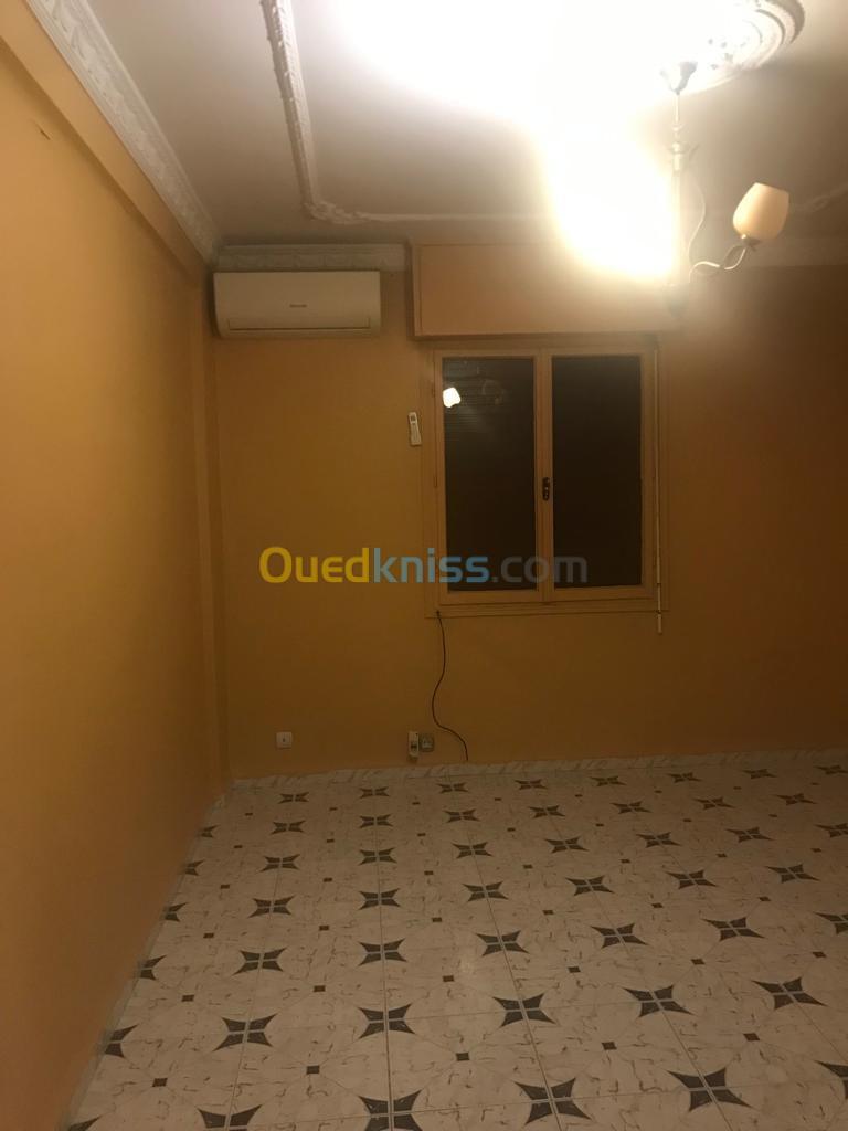 Location Appartement F3 Alger Kouba