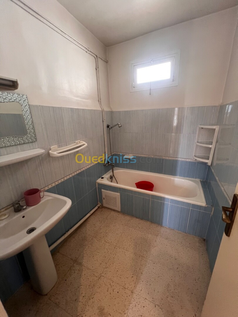 Location Appartement F3 Alger Kouba