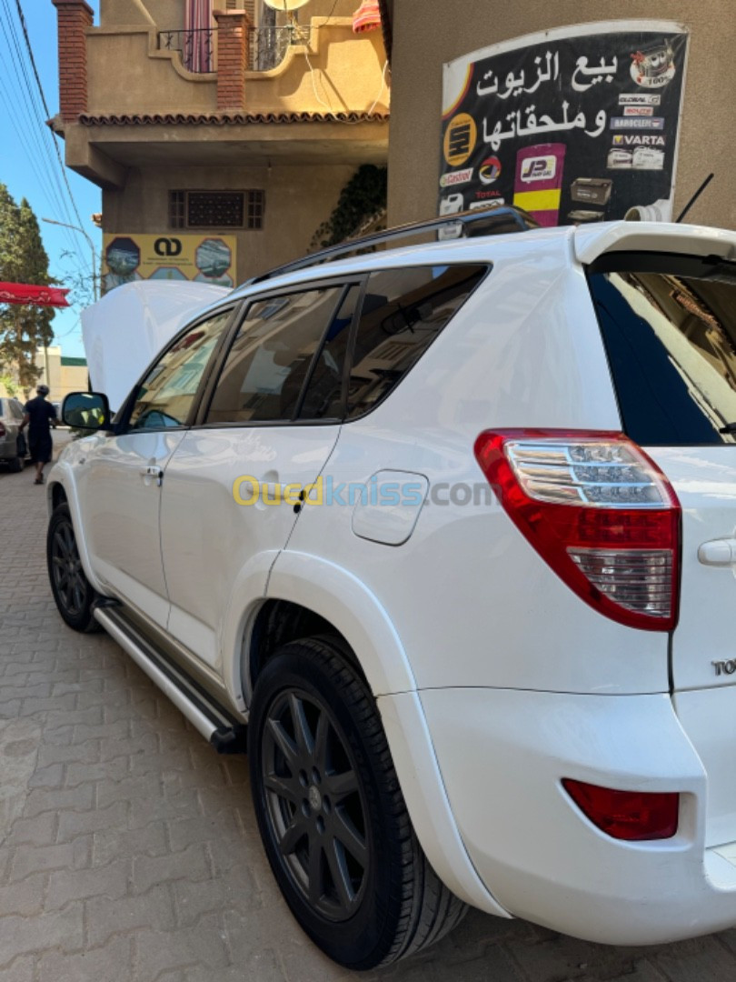 Toyota RAV4 2014 Dynamique