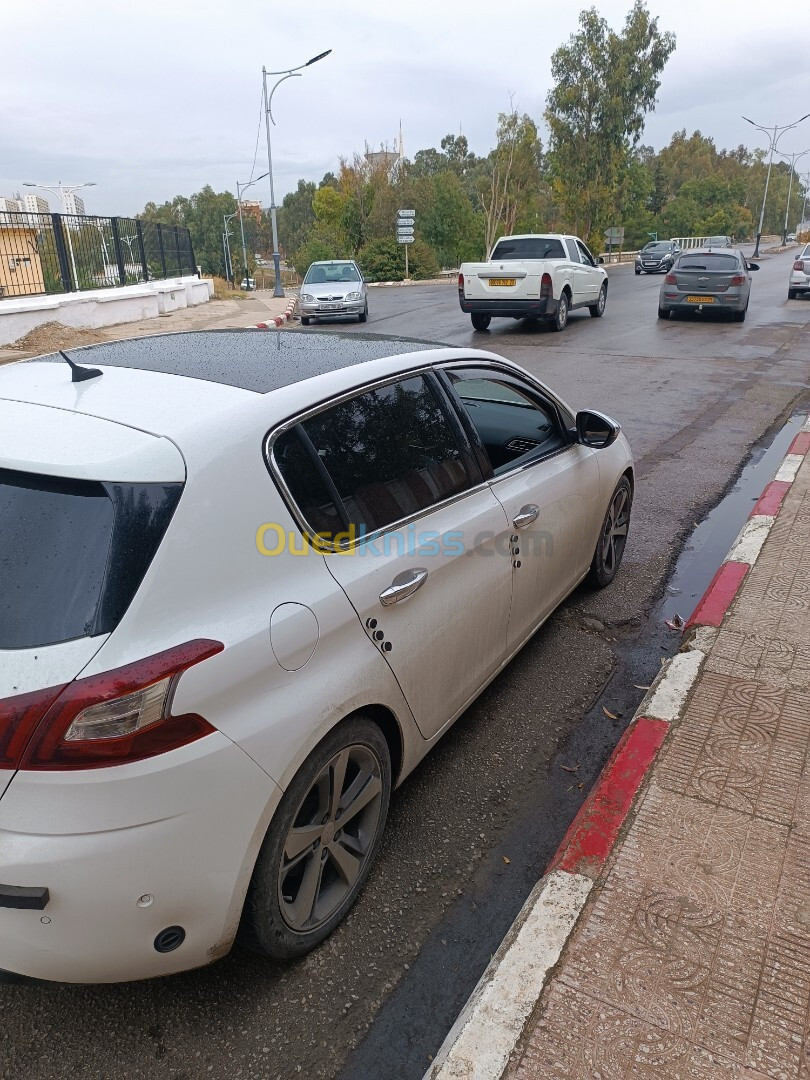 Peugeot 308 2015 Allure