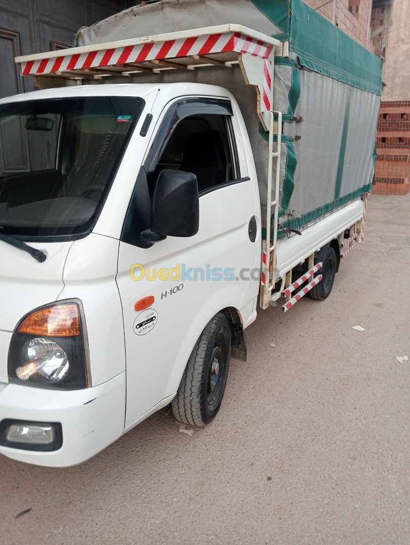 H100 Hyundai H100 2012