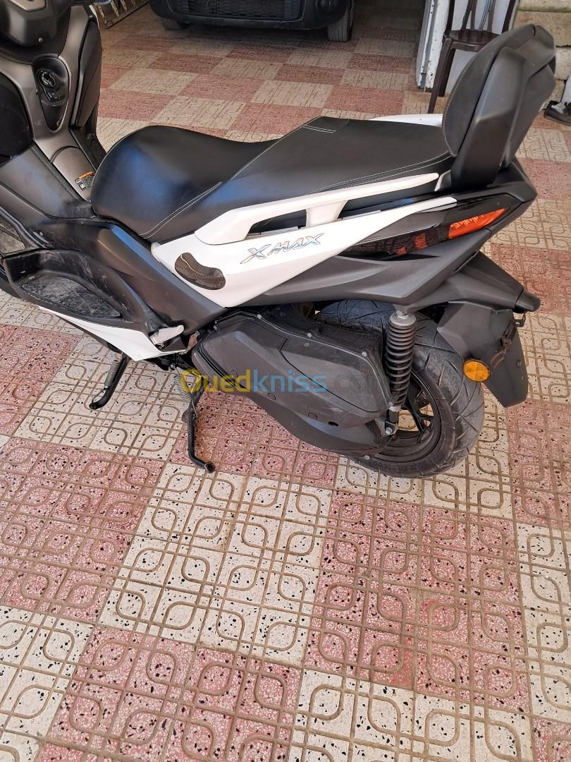 Yamaha Xmax 2019