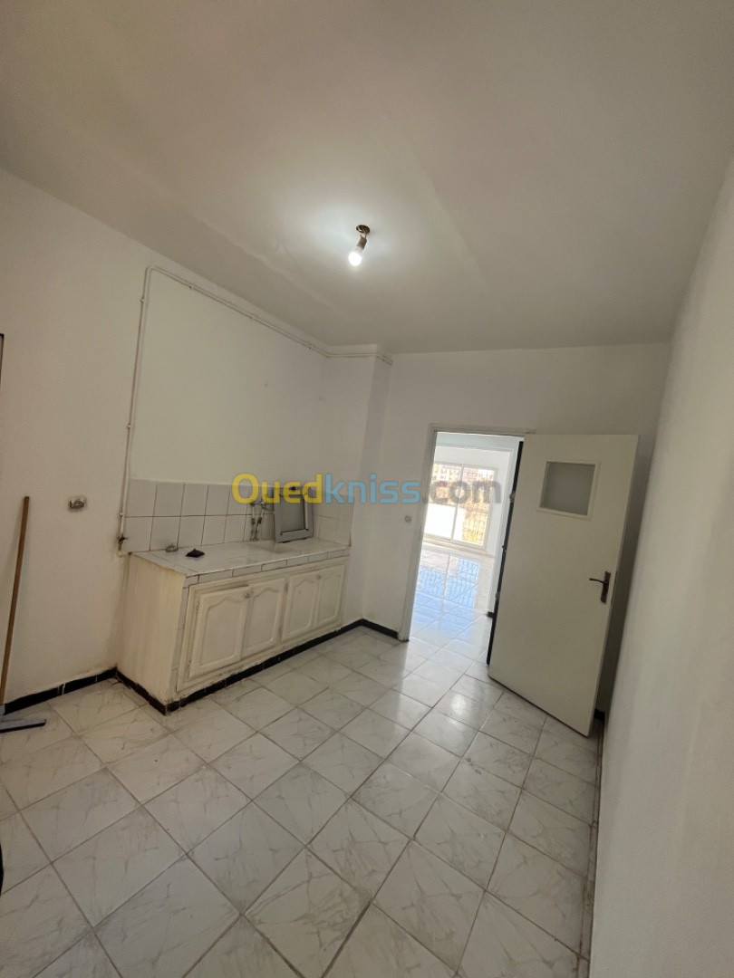 Vente Appartement F4 Oran Bir el djir