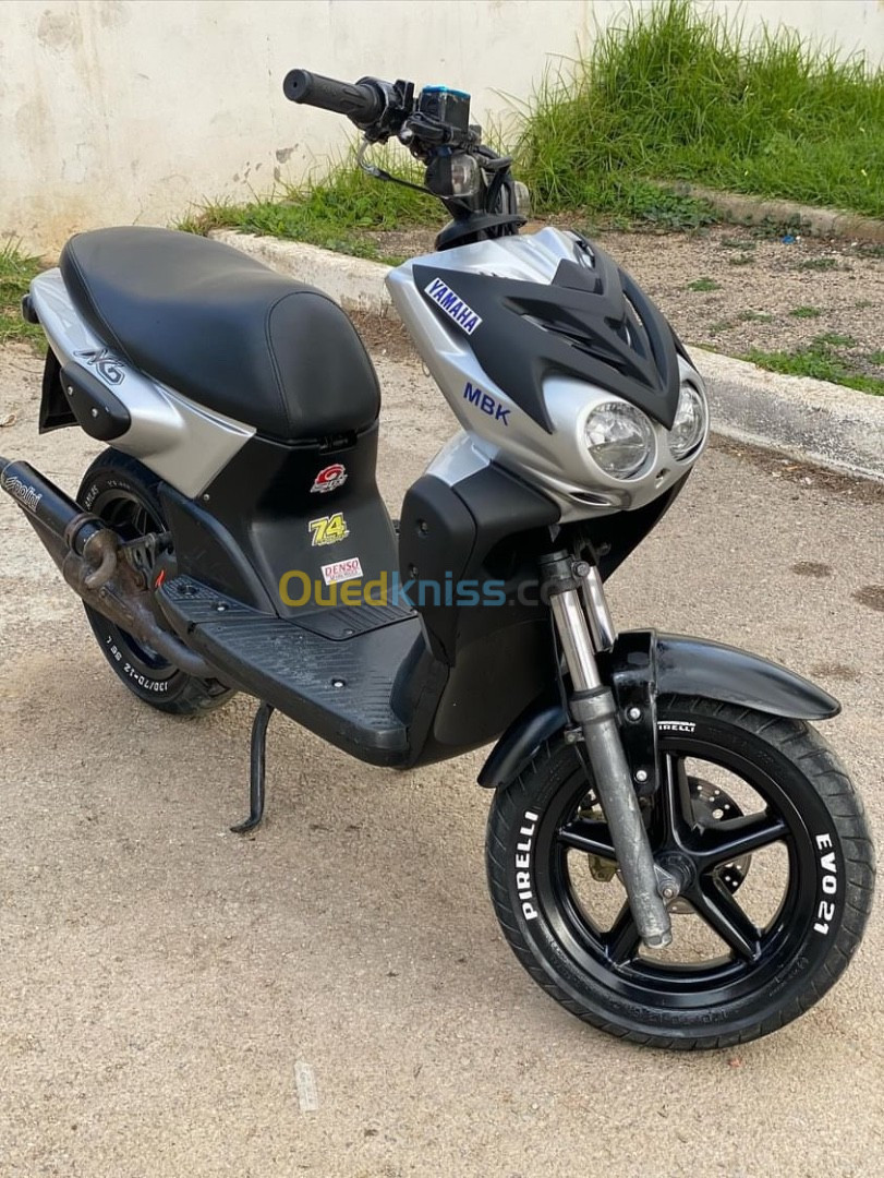 Yamaha Moto stunt yamaha kit polini 2014