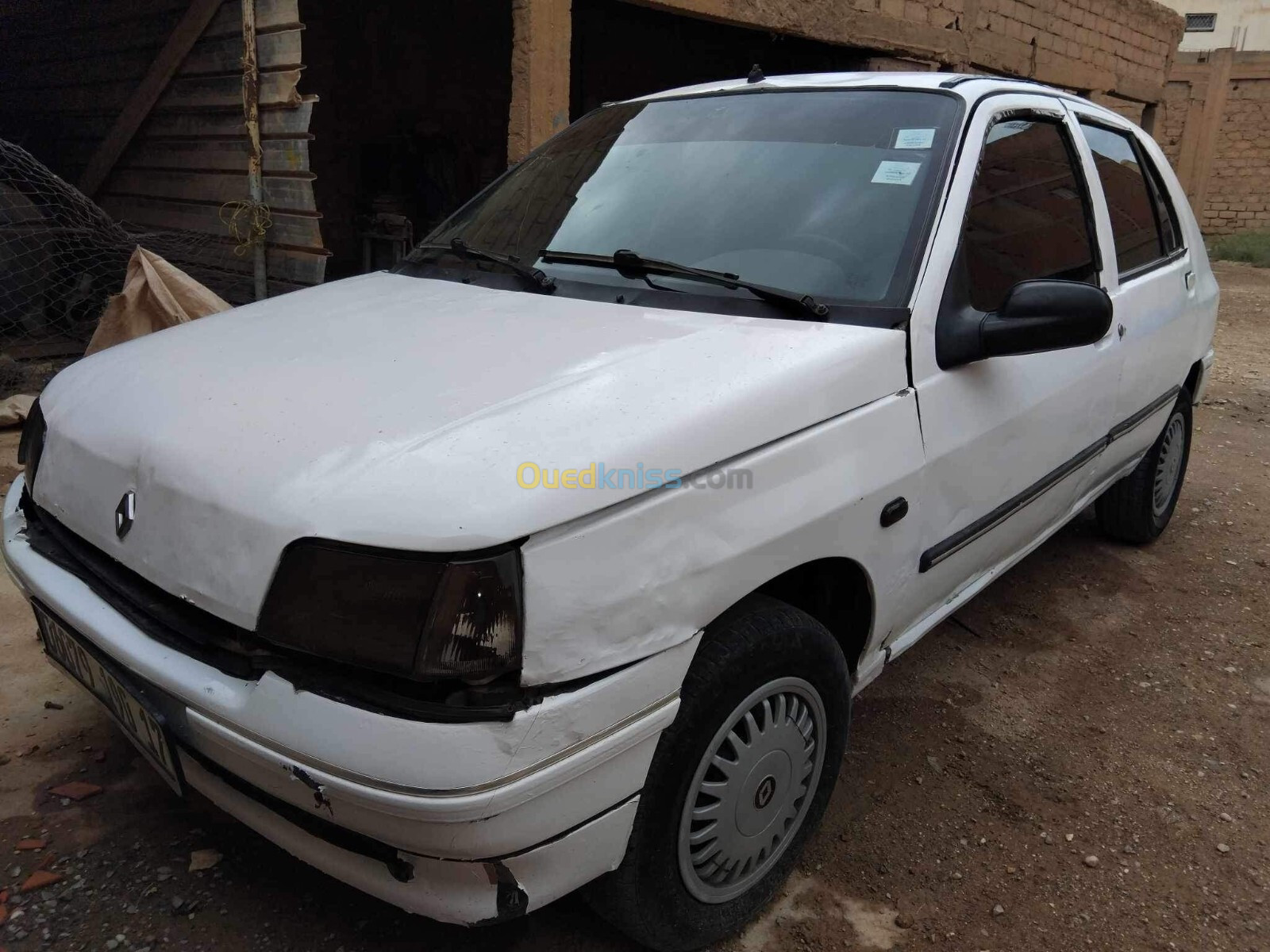 Renault Clio 1990 