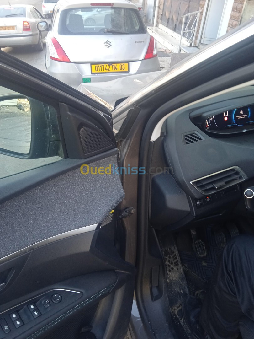 Peugeot 3008 2023 Allure pack