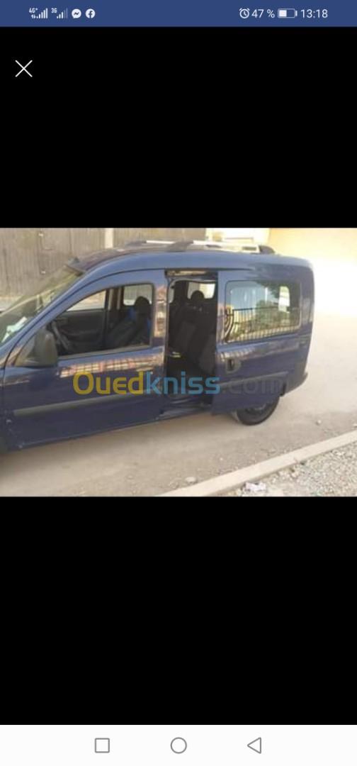 Opel Combo 2011 