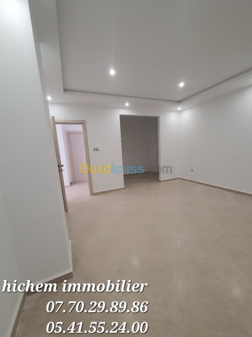 Location Appartement F4.5 Blida Blida