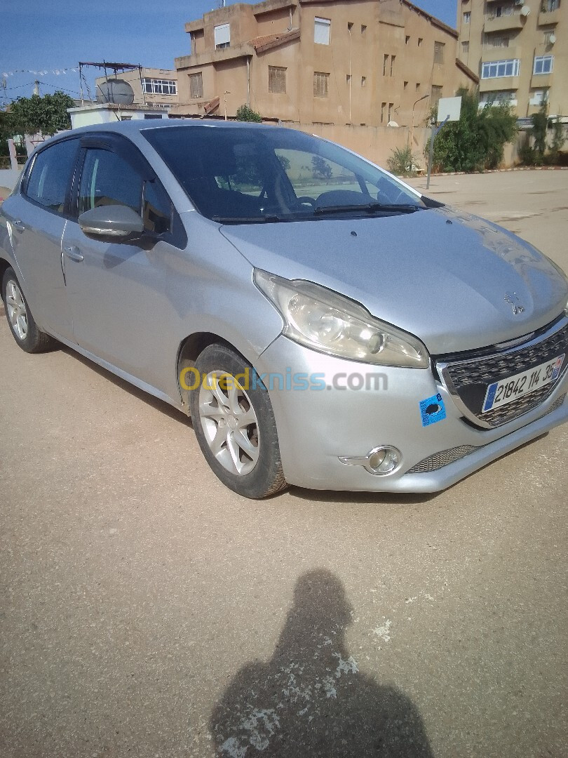 Peugeot 208 2014 208