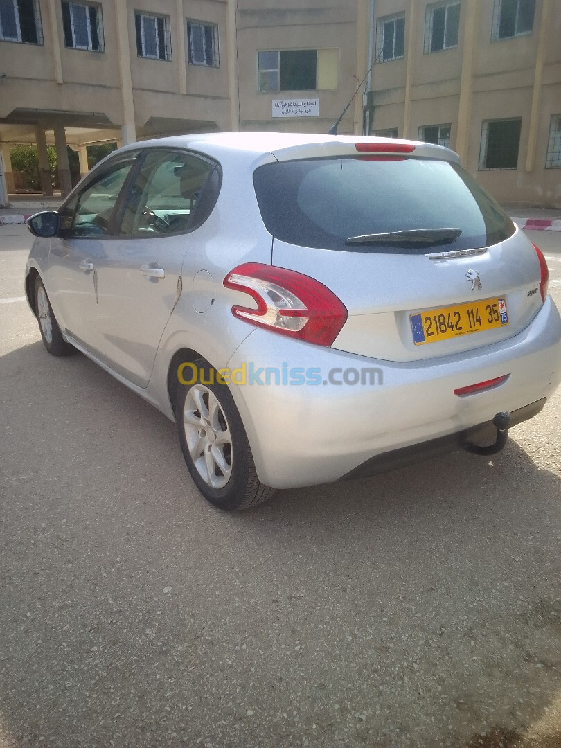 Peugeot 208 2014 208