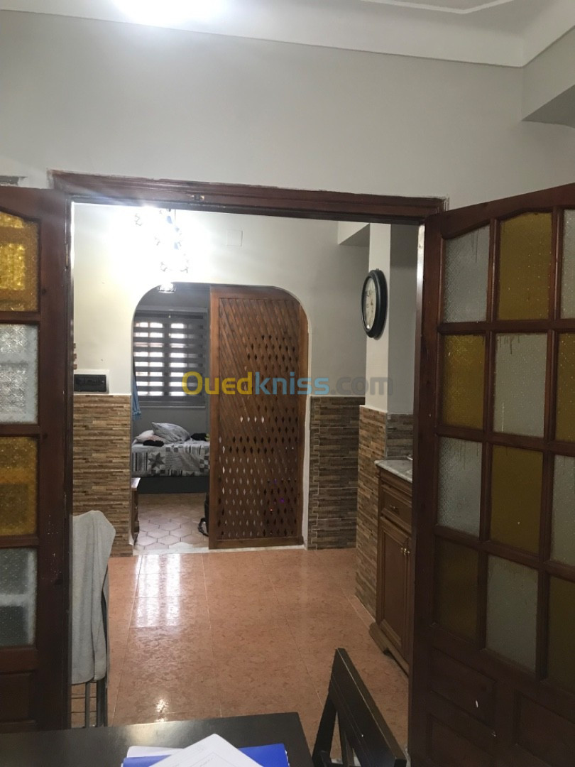 Vente Appartement F2 Alger Kouba