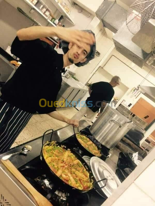 Cuisiner où chef de partie 