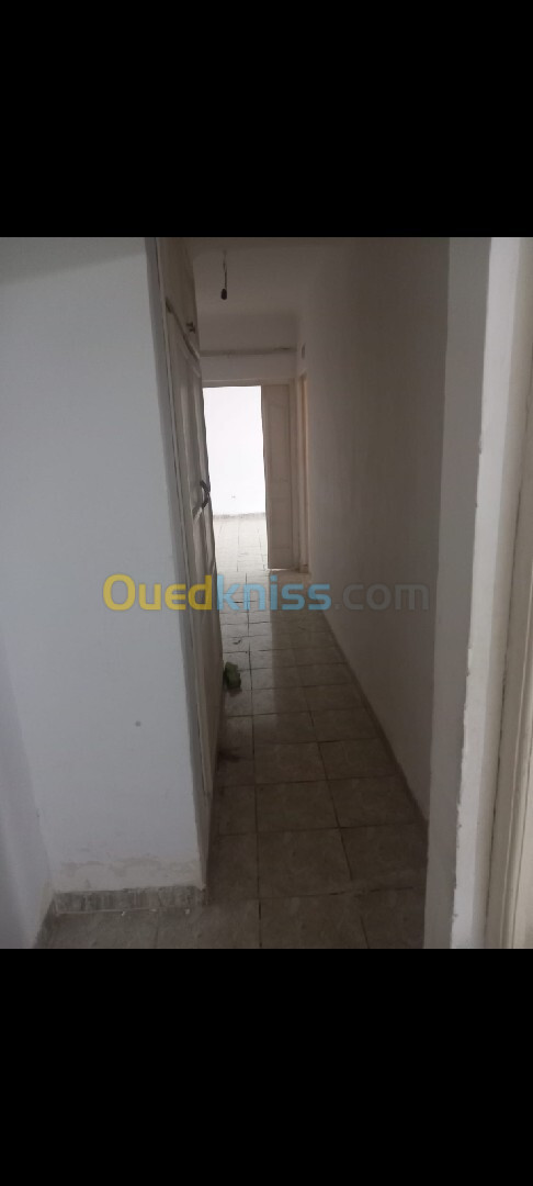 Location Appartement F4 Blida Bouinan