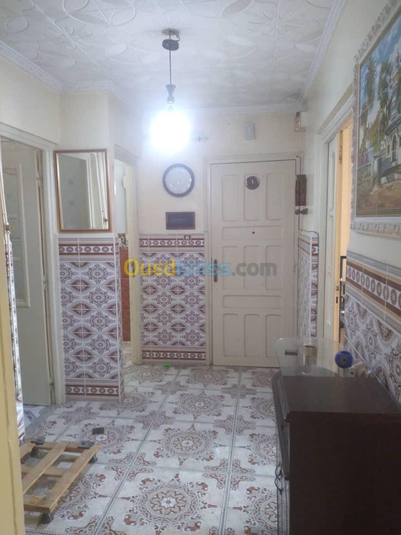 Location Appartement F3 Alger Bordj el kiffan