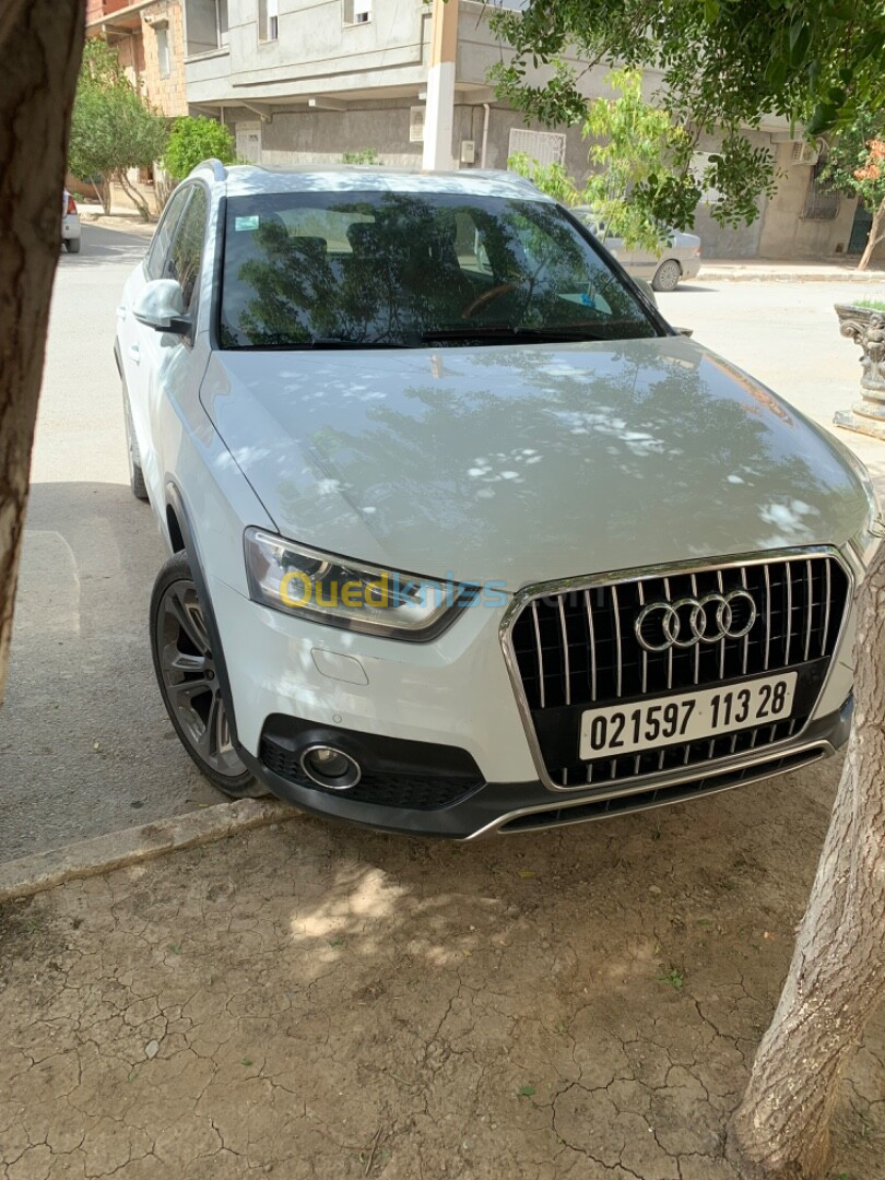 Audi Q3 2013 Off Road